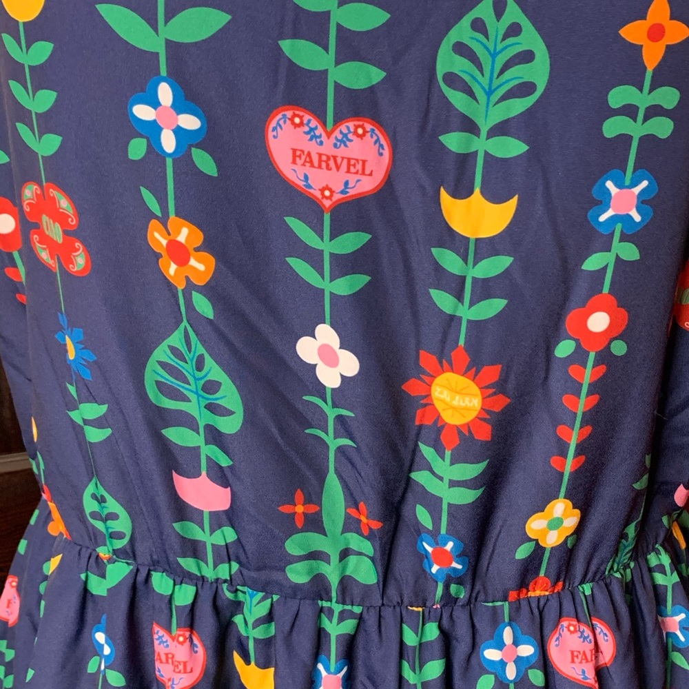 NWT Disney Parks It’s a Small World sun dress XXL